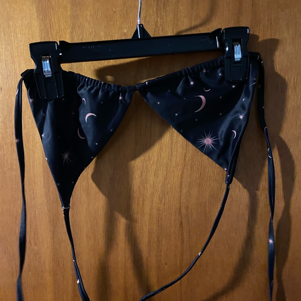 Berry beachy bikini